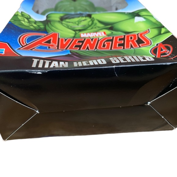 MARVEL AVENGERS TITAN HERO SERIES INCREDIBLE HULK 12" NEW ACTION FIGURE! - Picture 2 of 7